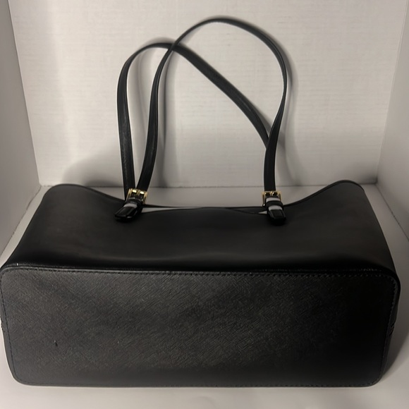 New! Michael Kors Tote Bag Black - Picture 5 of 6